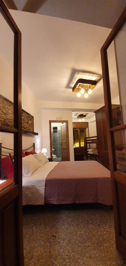 Bed and Breakfast Il Covo Dei Re Fiumedinisi Exterior foto